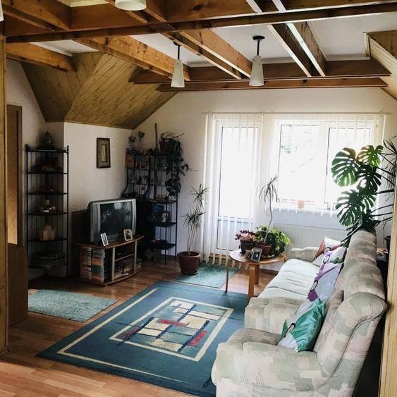 Casă individuală cu 8 camere cu Teren 260 Mp în Ultracentral