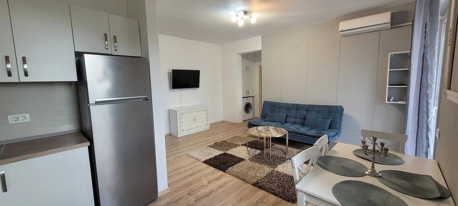 Apartament cu 2 camere semidecomandat în Dumbrăvița