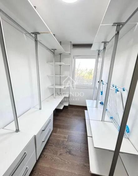 Casă individuală cu 3 camere cu Piscina în Nord-Est