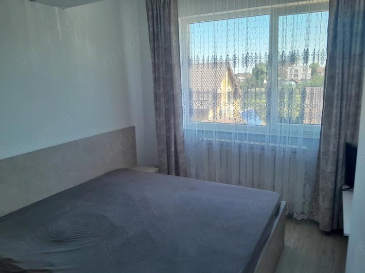 Apartament cu 3 camere decomandat în Obcini