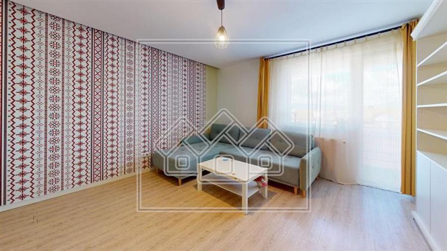 Apartament cu 2 camere decomandat în Turnișor