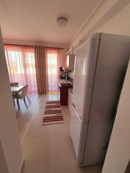 Apartament cu 2 camere decomandat, mobilat în Prelungirea Ghencea