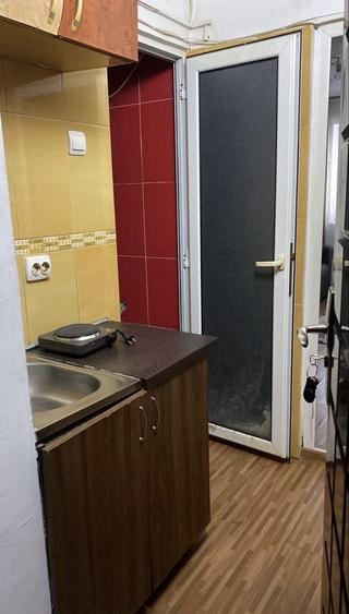 Garsonieră decomandată în Exterior Vest