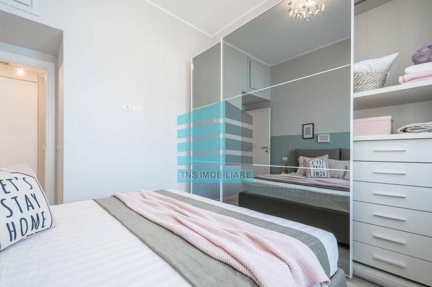 Apartament cu 4 camere decomandat în Titan