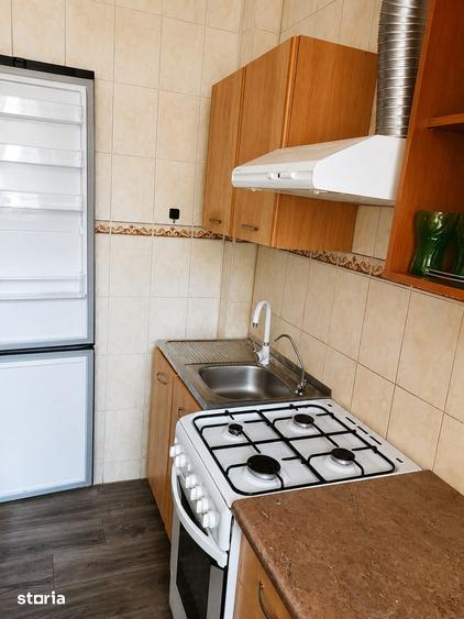 Apartament cu 2 camere semidecomandat în Pajura