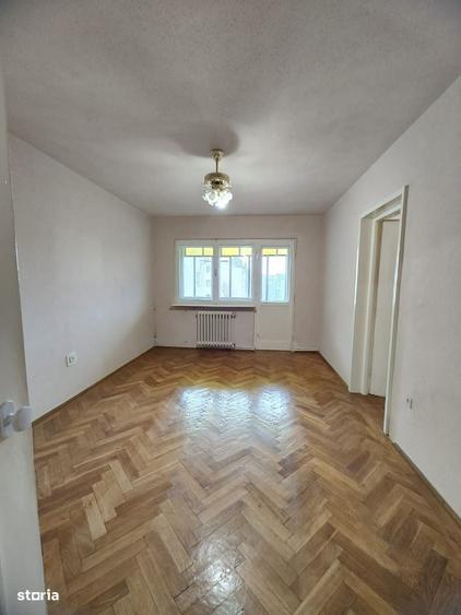 Apartament cu 3 camere în Gojdu