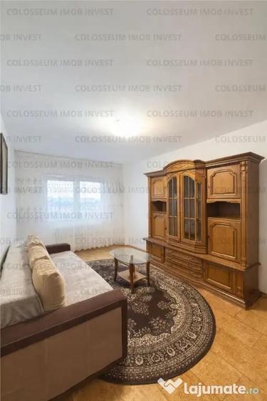 Apartament cu 3 camere decomandat în Calea București