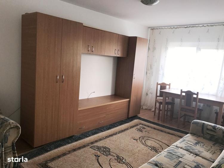 Garsonieră decomandată în Nord