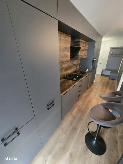 Apartament cu 3 camere în Dâmbul Rotund