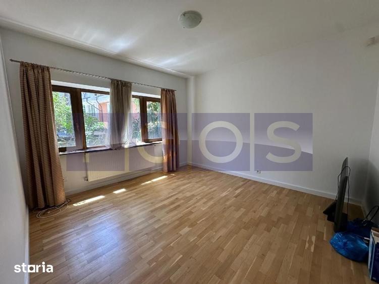 Apartament cu 3 camere în Primăverii