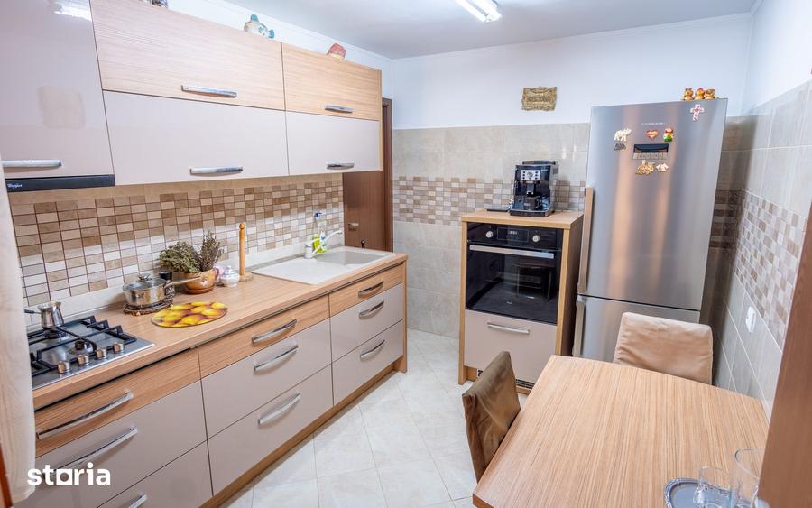 Casă cu 3 camere cu Teren 232 Mp în Ghencea