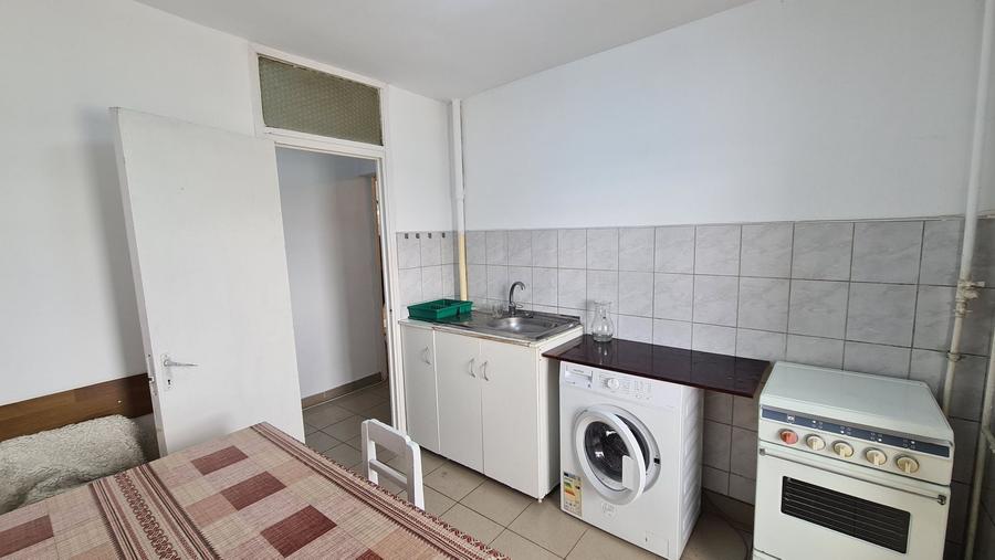 Apartament cu 2 camere decomandat, mobilat în Zorilor
