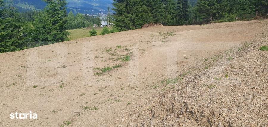 Teren de 18933 mp, în Central