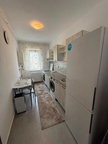 Apartament cu 2 camere decomandat în Militari