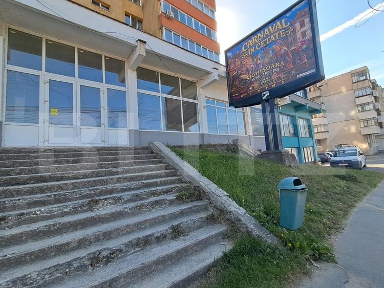 Spațiu comercial, de 284 mp, în Sighișoara