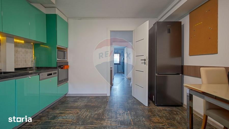 Apartament cu 4 camere în Movilei