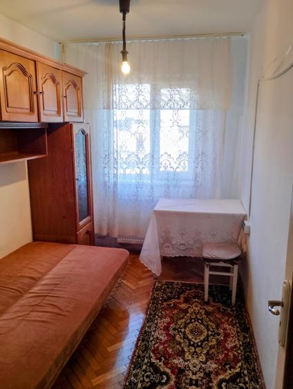 Apartament cu 3 camere, mobilat în Tipografilor