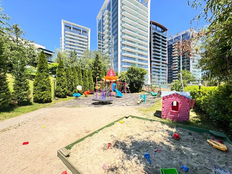 Apartament cu 3 camere decomandat, mobilat în Pipera