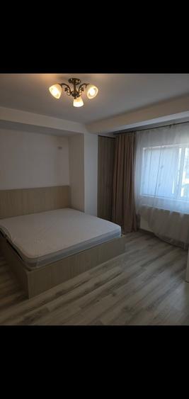 Casă cu 4 camere decomandat cu Teren 303 Mp în Central