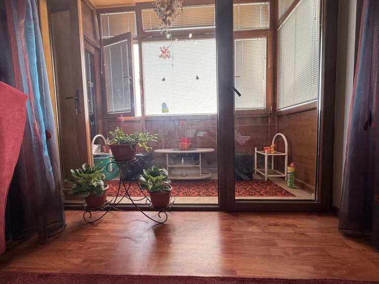 Apartament cu 2 camere decomandat, mobilat în Giroc