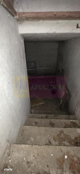 Casă cu 3 camere cu Canalizare în Central