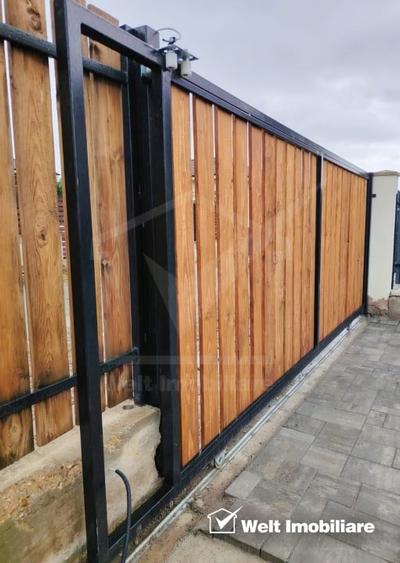 Duplex cu 4 camere cu Canalizare în Chinteni