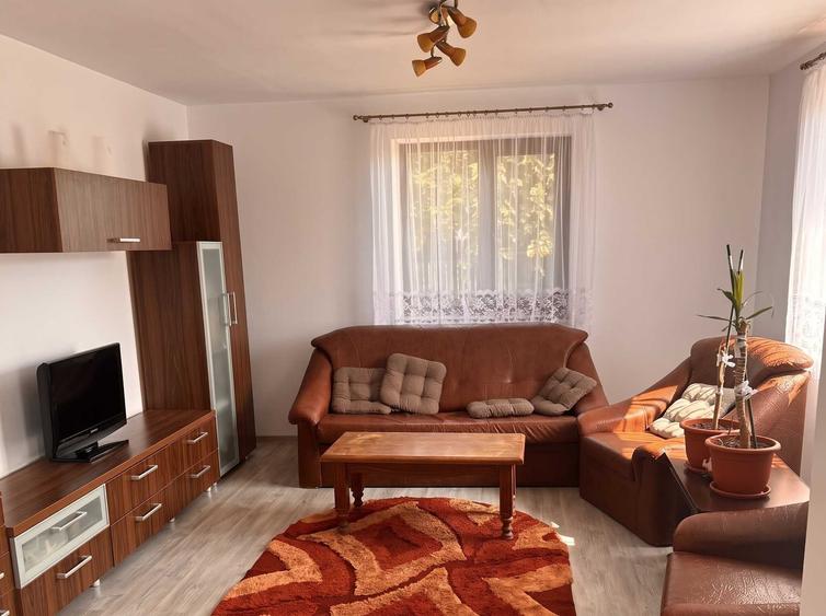 Casă cu 4 camere în Radu Vodă