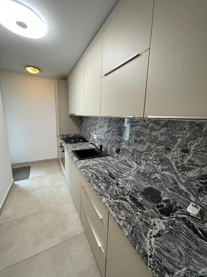 Apartament cu 2 camere semidecomandat, mobilat în Unirii