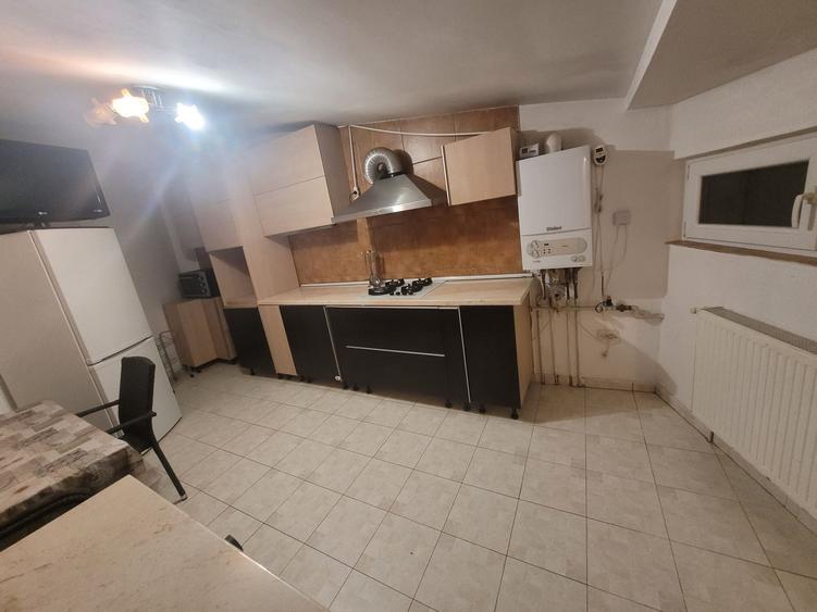 Apartament cu 2 camere decomandat în Bucureștii Noi