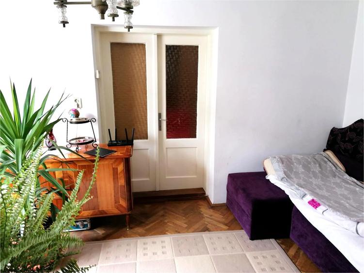 Apartament cu 3 camere semidecomandat în Blumăna