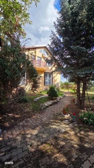 Casă cu 4 camere cu Teren 1560 Mp în Lucian Blaga