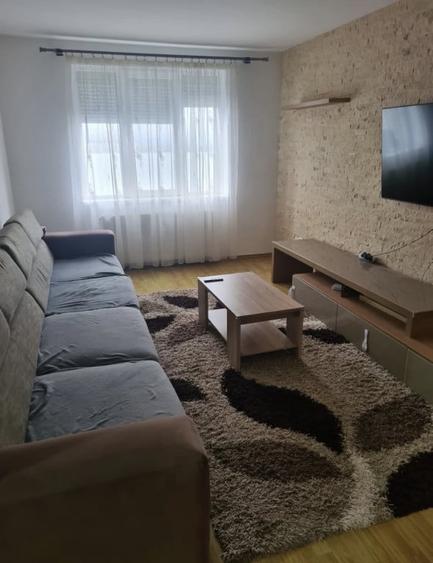 Apartament cu 2 camere decomandat în Cetate