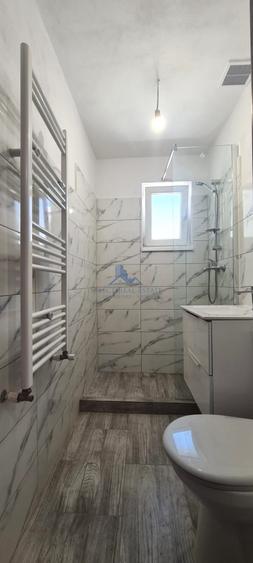 Apartament cu 2 camere semidecomandat în Târnăveni