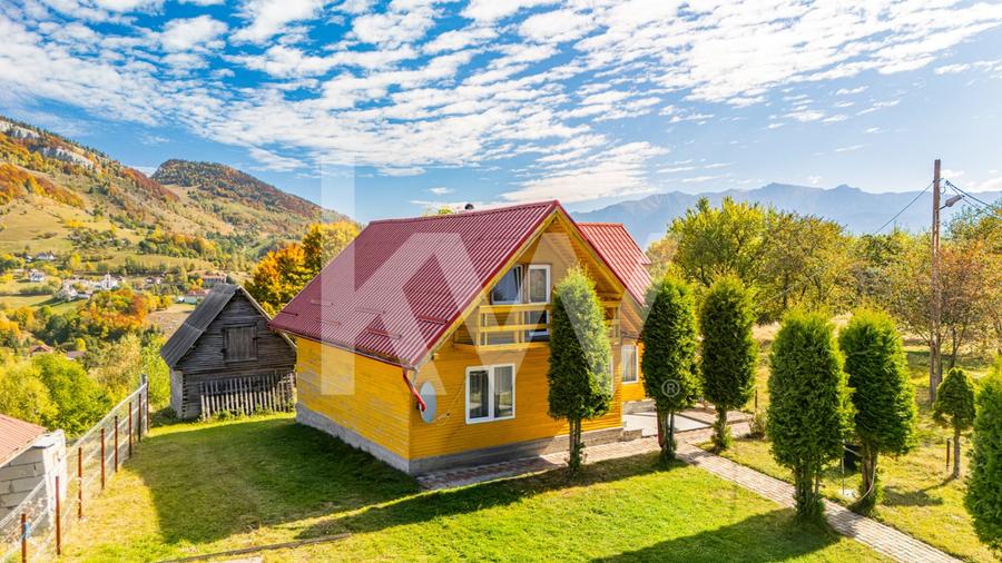 Casă individuală cu 4 camere cu Teren 1045 Mp în Măgura