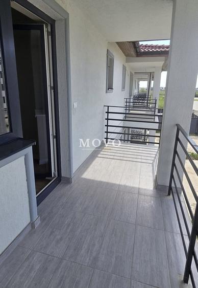 Duplex cu 4 camere cu Canalizare în Giroc