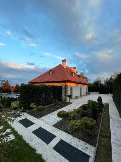 Casă individuală cu 5 camere cu Canalizare în Gruia