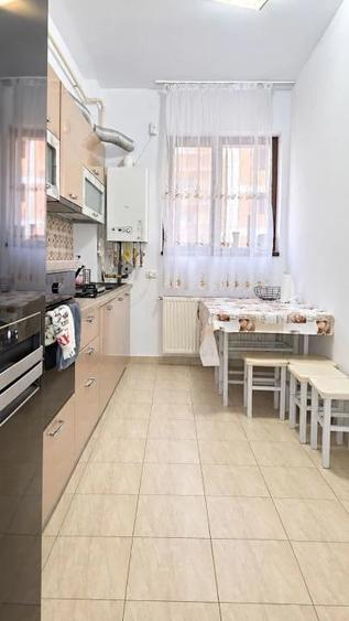 Apartament cu 2 camere decomandat în Găvana
