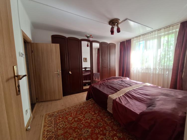 Apartament cu 2 camere nedecomandat, mobilat în Brâncoveanu