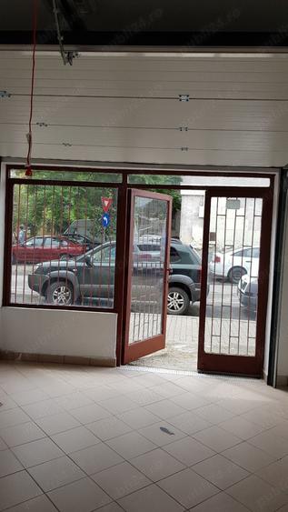 Casă cu 5 camere cu Teren 95 Mp în P-ța Doina