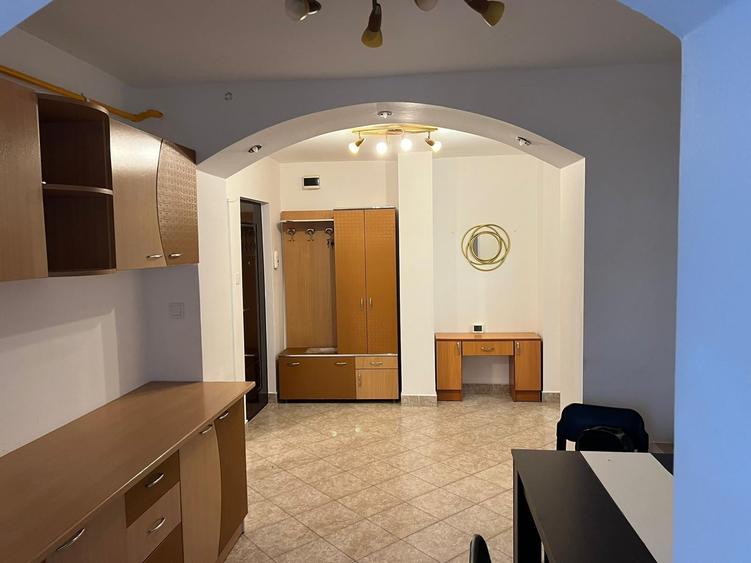 Apartament cu 2 camere în Steaua