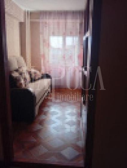 Apartament cu 3 camere decomandat în Nufărul