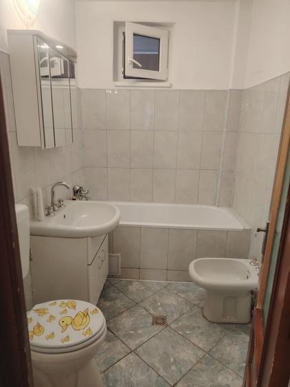 Apartament cu 4 camere în Central