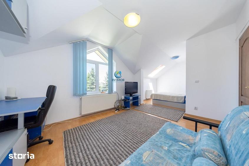 Casă cu 4 camere cu Teren 445 Mp în Bunloc