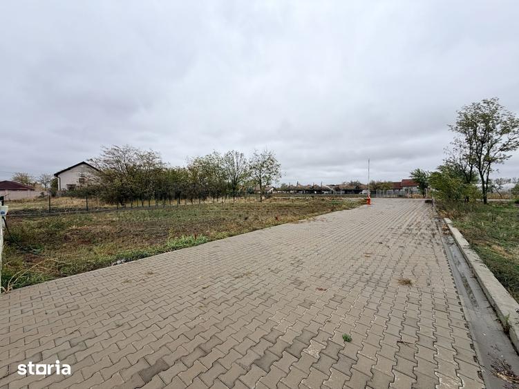 Teren de 240 mp, în Șofronea