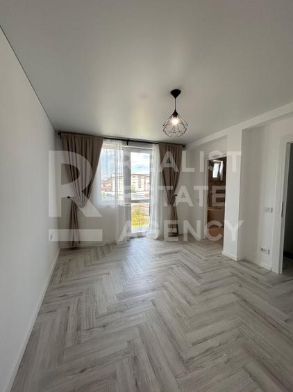 Duplex cu 4 camere cu Canalizare în Exterior Nord