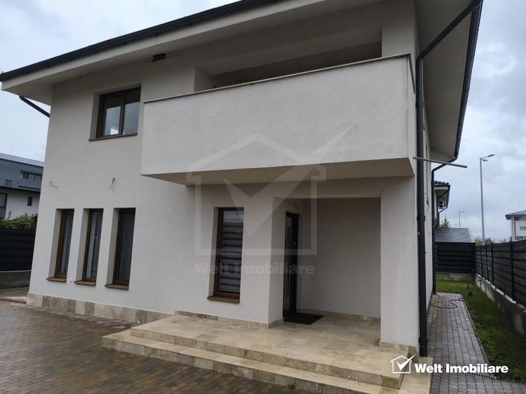 Casă individuală cu 5 camere cu Canalizare în Apahida