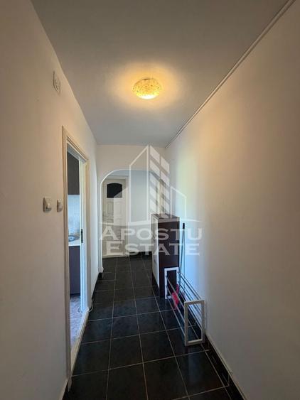 Apartament cu 2 camere decomandat, mobilat în Lipovei