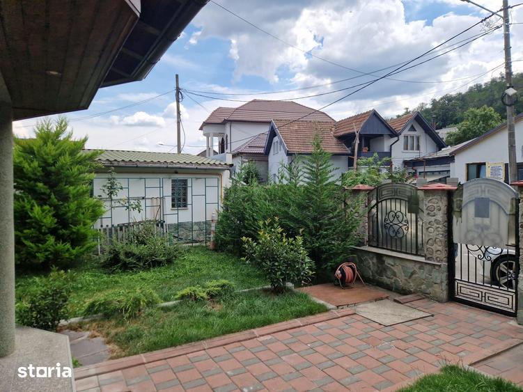 Casă cu 2 camere cu Teren 80 Mp în Nord