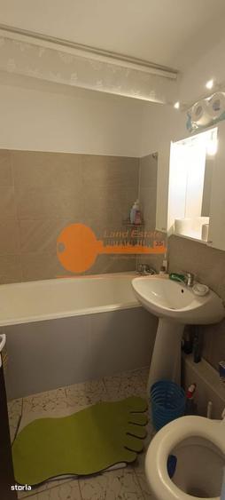 Apartament cu 2 camere decomandat în Crângași
