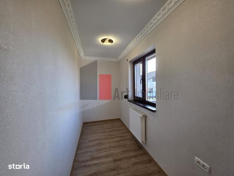 Casă cu 5 camere în Copăceni